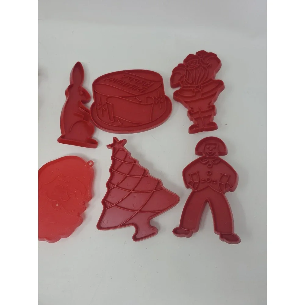 10 Vintage Made in Hong Kong Red & Green Plastic Christmas Easter Cookie Cutters